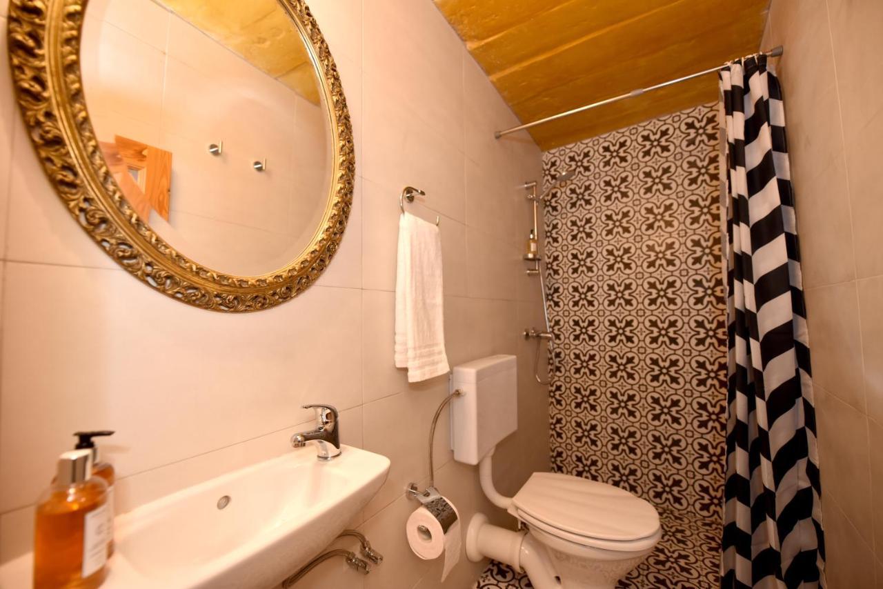 The Lodge Cospicua Eksteriør bilde